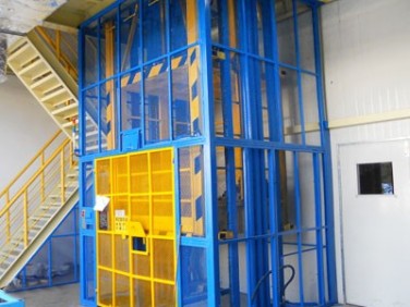 室內(nèi)安裝直頂式升降臺系列