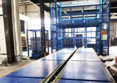 皮帶式輸送線(xiàn)升降機(jī)